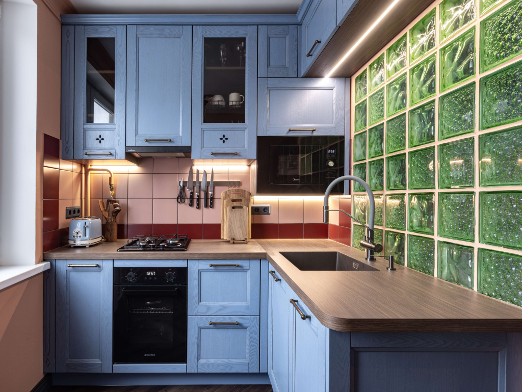 Душевная кухня для актера Антона Шаврина - фото №1